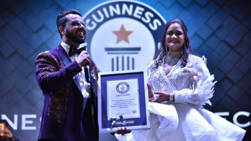 Pushkar Raj Thakur Sets New Guinness World Record for Largest Financial Investment Lesson Attended by 4,500 People