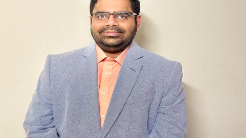 Data Management Maestro, The Expertise and Leadership of Siva Karthik Devineni