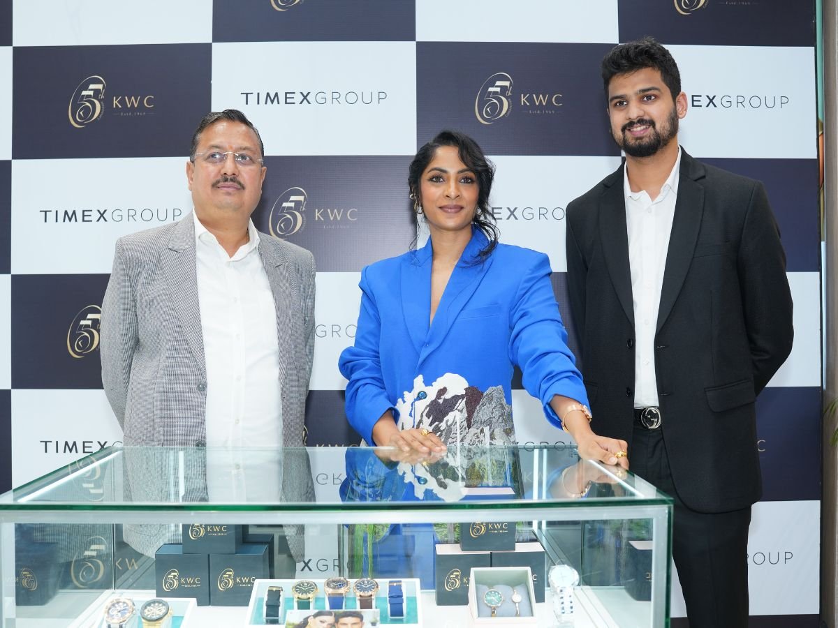 Salaar Actress Sriya Reddy unveils special edition Timex and Guess watches at Kamal watches,Aparna Mall for their 55th anniversary