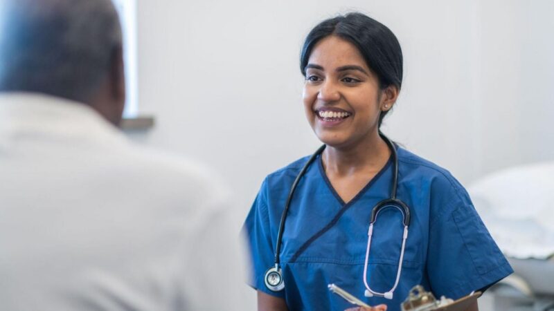Choosing a Health Insurer You Can Trust in 2026: 9 Real-World Checks (Hospitals, Cashless, Support)