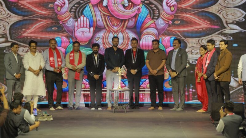 Surat Witnesses One of India’s Grandest Fashion Show Experiences with ‘Fashion Show 2026’ by Red & White Skill Education