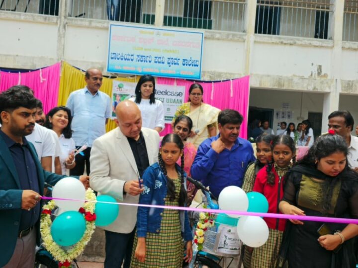 Steelcase Partners with Aahwahan Foundation to Empower Bengaluru Schoolgirls Through Project Udaan